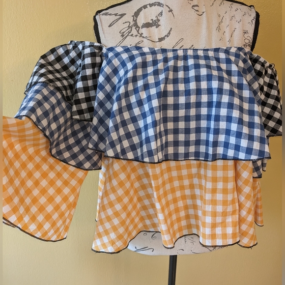 Off the Shoulder Gingham Blouse Top Size Medium - Picture 4 of 6